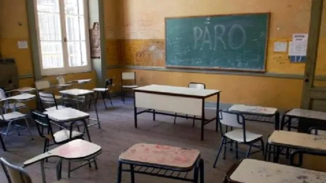 Los maestros paran y desataron la ira del gobierno 