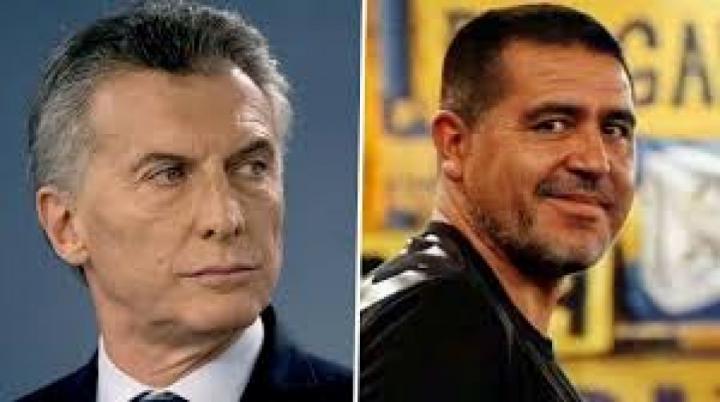 Macri cargó contra Riquelme: “Hace lo que se le canta el culo”