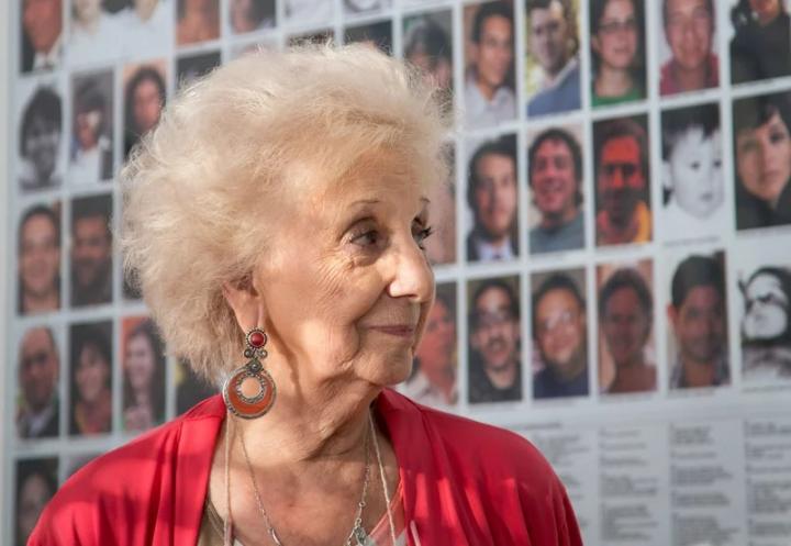 Estela de Carlotto: “Milei es un monstruo, no un presidente”