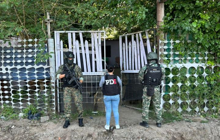 Rosario: siete detenidos y secuestro de armas y drogas