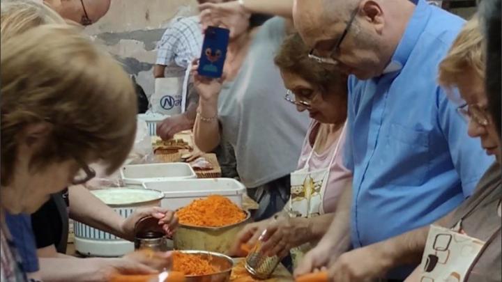 Cáritas Rosario: “Cada vez más gente nos pide ayuda”