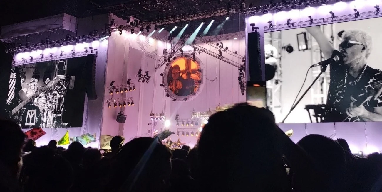 El Pity Álvarez reventó el Kempes: metió 40.000 personas