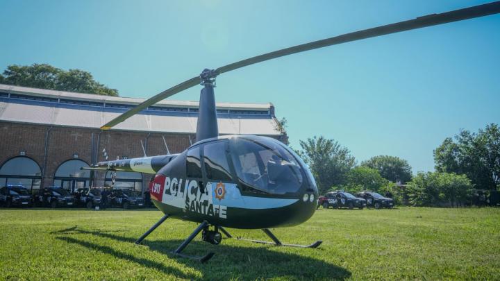 Patrullan desde el aire los barrios de la ciudad de Rosario