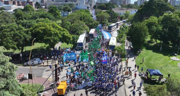 La Carpa Blanca Docente vuelve a Reconquista