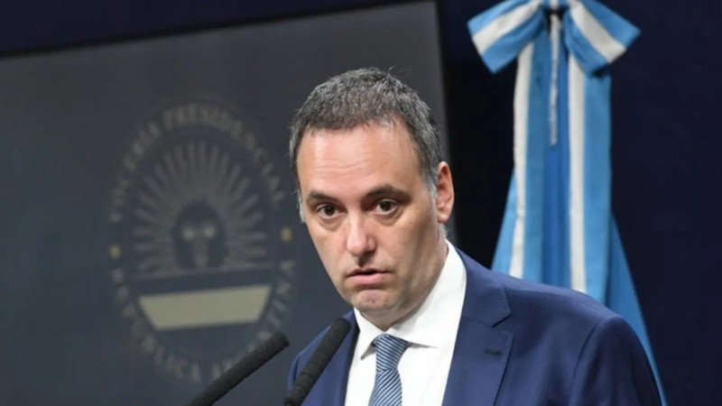 Habló Adorni y se defendió: “No tengo nada que esconder”