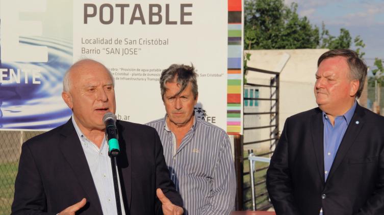 Inauguran planta de agua para 2 mil vecinos de San Cristóbal