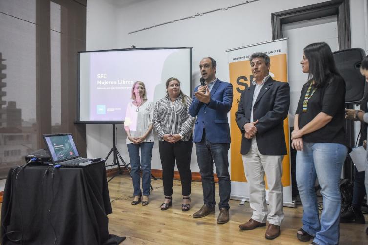 Presentaron aplicación para prevenir la violencia de género 