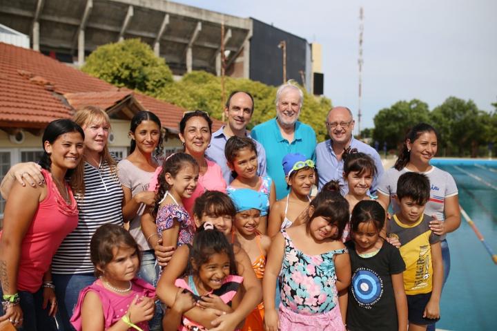 Corral visitó la colonia de vacaciones del Club Colón