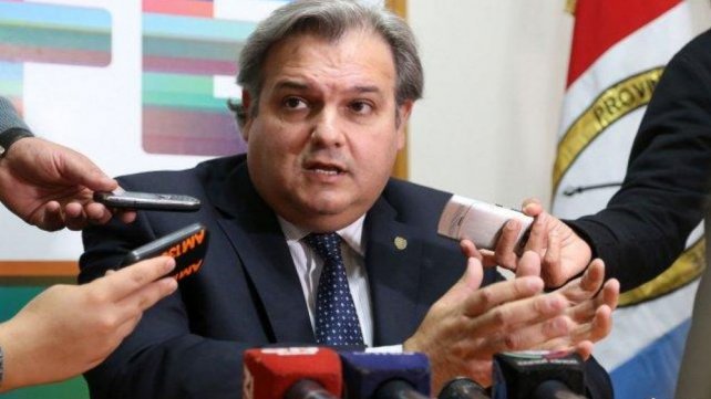 Farías: “No hay ninguna razón para que las clases no comiencen” 