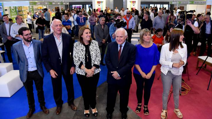 Lifschitz inauguró el centro de convenciones del Mercado del Patio