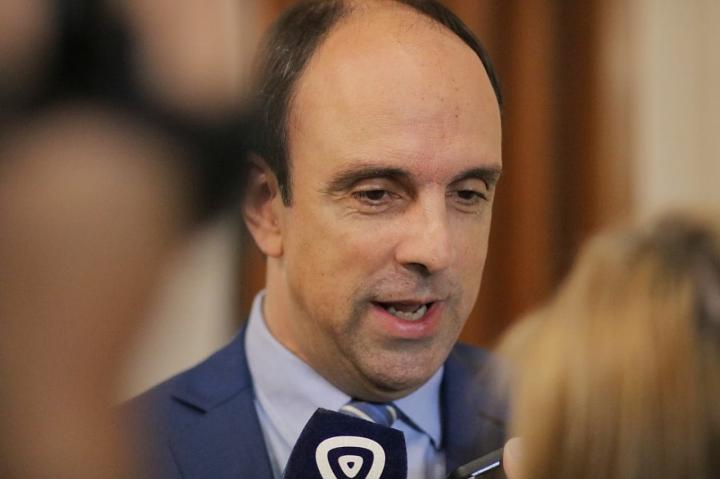 Corral: “Más que nunca, hay que debatir la Santa Fe del futuro” 