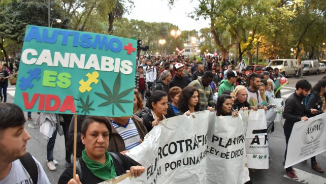 Se viene la Marcha de la Marihuana en Santa Fe