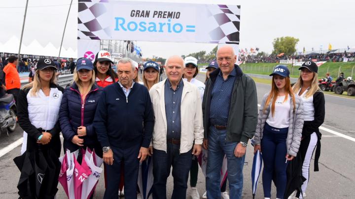 El Turismo Carretera reestrenó el Autódromo de Rosario