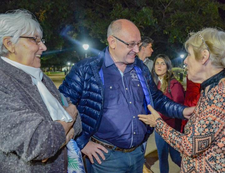 Suman iluminación led en el entorno de la Terminal de Ómnibus
