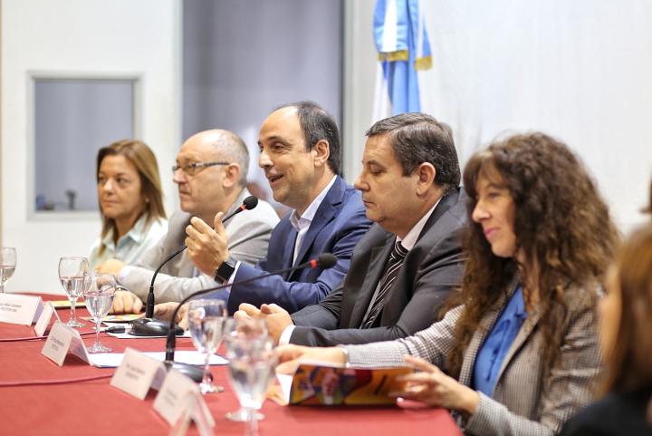 Jardines Municipales de Santa Fe son referentes en Argentina