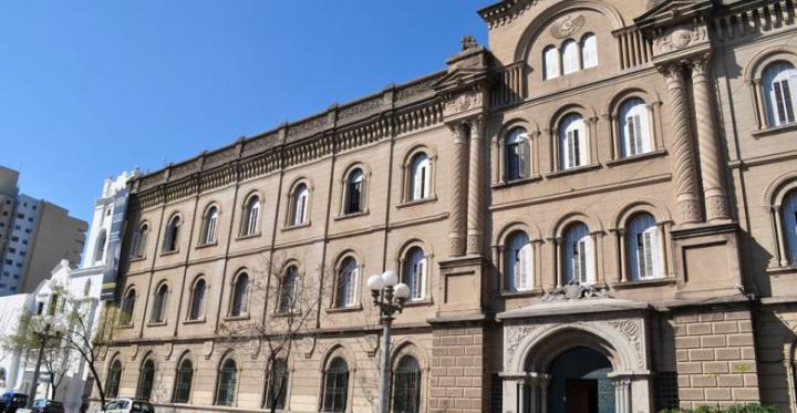 Imputaron por grooming a docente de Santa Fe