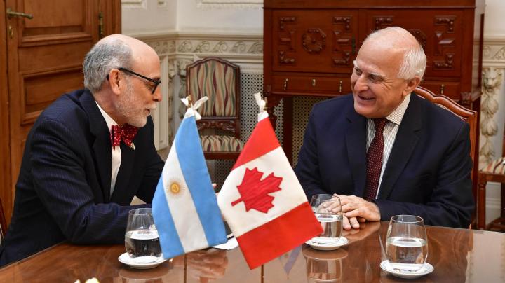 Santa Fe y Canadá profundizan lazos comerciales