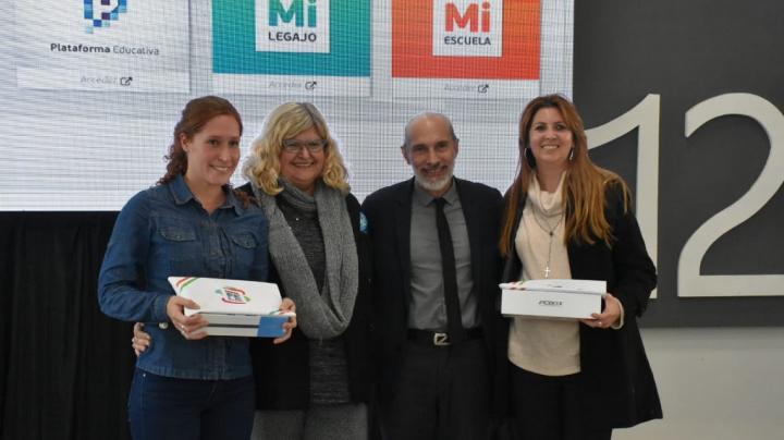 Santa Fe implementó la libreta digital en las escuelas provinciales 