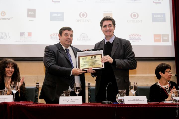 350 profesores debaten en Santa Fe el futuro del idioma francés