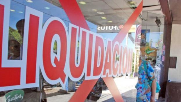 El comercio santafesino acumula 18 meses de caída