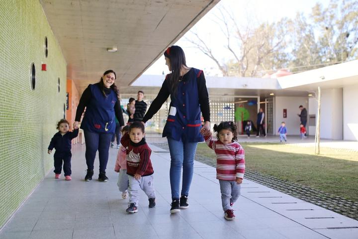 Agosto, el mes para los niños de los jardines municipales