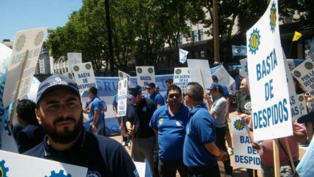 Cerró una fábrica en Rosario: 30 empleados en la calle