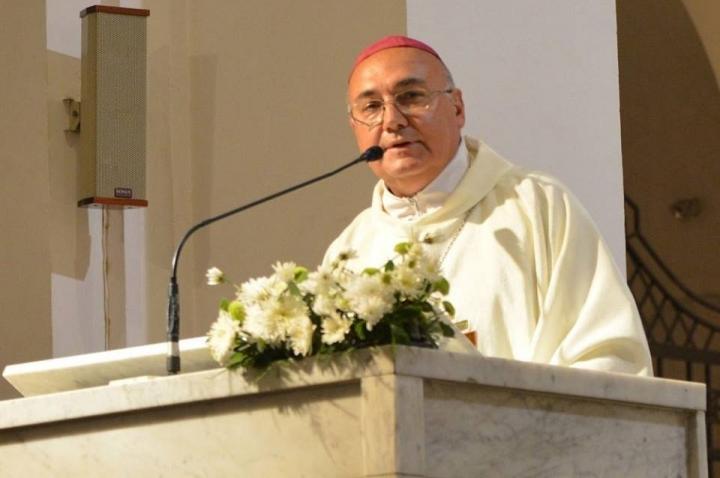 Sacerdotes de Santa Fe hicieron un urgente llamado