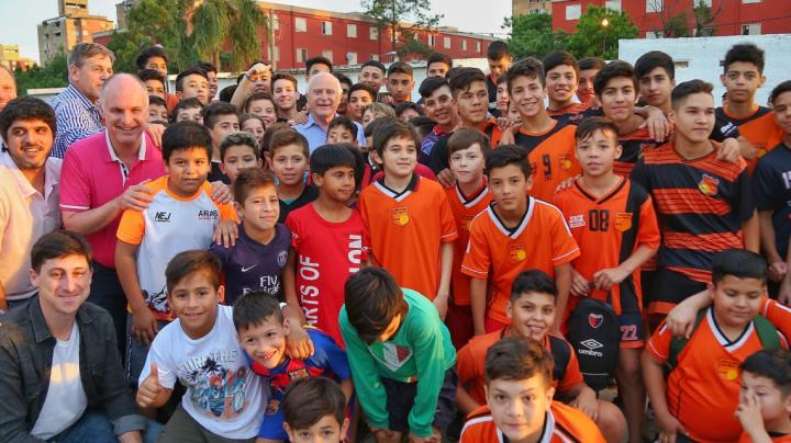 Lifschitz destacó el cambio urbano de un barrio de Santa Fe