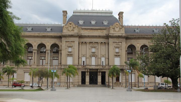 Santa Fe envió a la Legislatura el presupuesto 2020