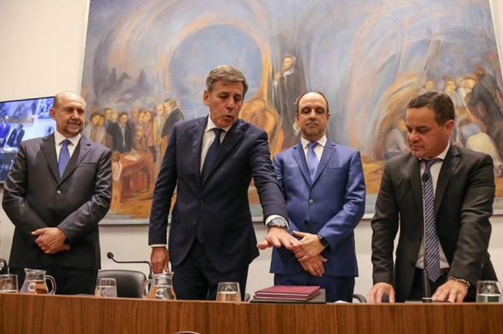 Emilio Jatón ya es el nuevo intendente de Santa Fe