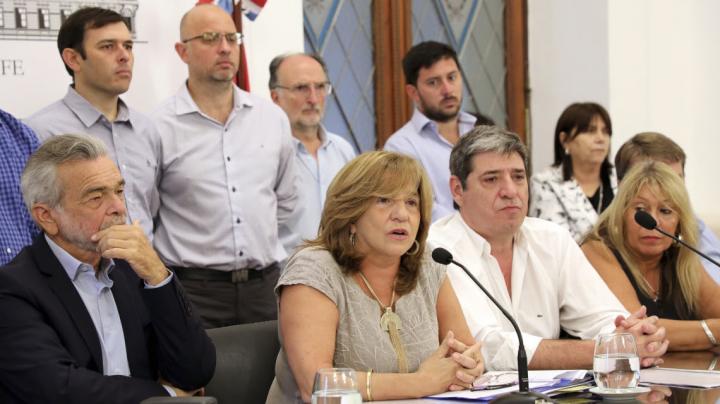 “Recibimos un ministerio con una deuda de USD 100 millones” 