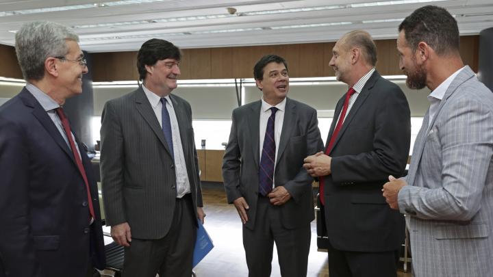 Perotti pidió “un esfuerzo compartido de todos”