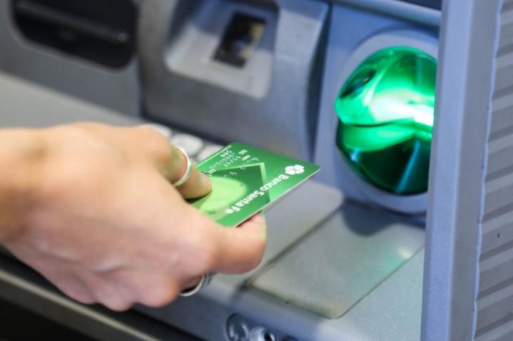 Municipales de Santa Fe cobran sus sueldos este viernes