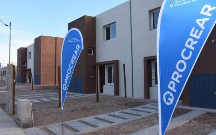 Bielsa: “Queremos recuperar el Procrear” 