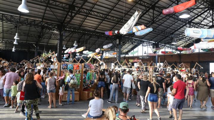 Reabrió el Mercado de Frutos Culturales de Rosario