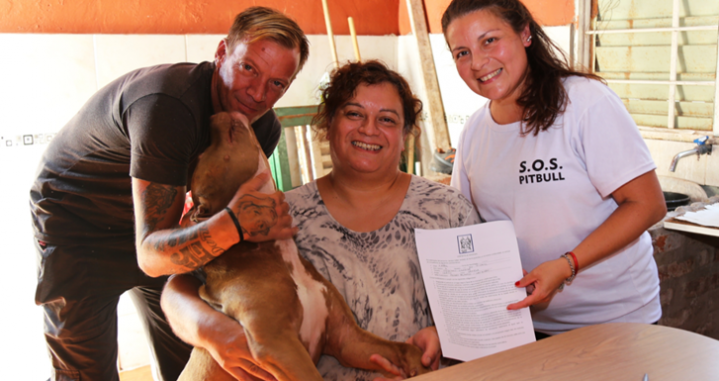 Adoptaron a Bruno, el perro atado y abandonado en un tren