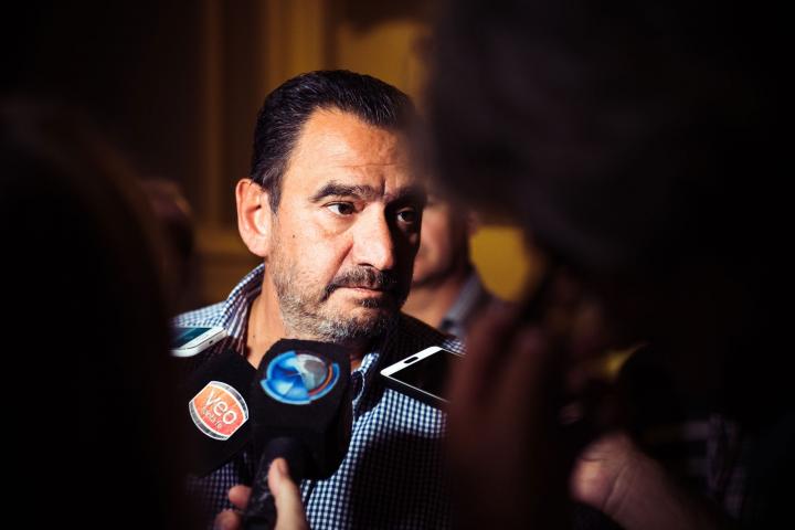 Trabajadores municipales amenazan con medidas de fuerza