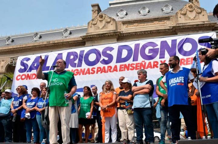 La paritaria docente vuelve a reunirse este viernes