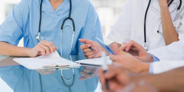 Santa Fe  convocó a médicos y enfermeros 