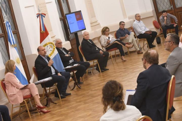 Santa Fe constituyó un comité de emergencia