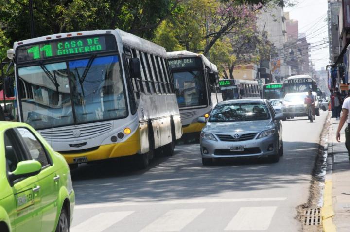 Paran los colectivos en la ciudad de Santa Fe