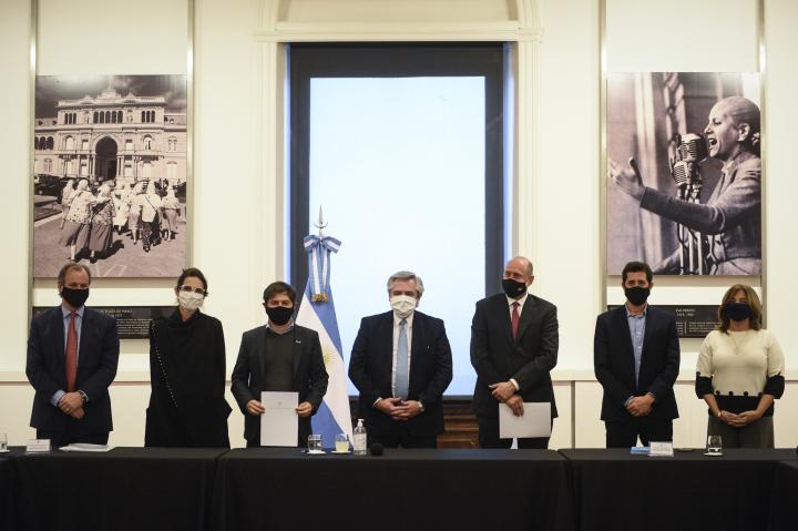 Construcción: Santa Fe dinamiza la obra pública y privada