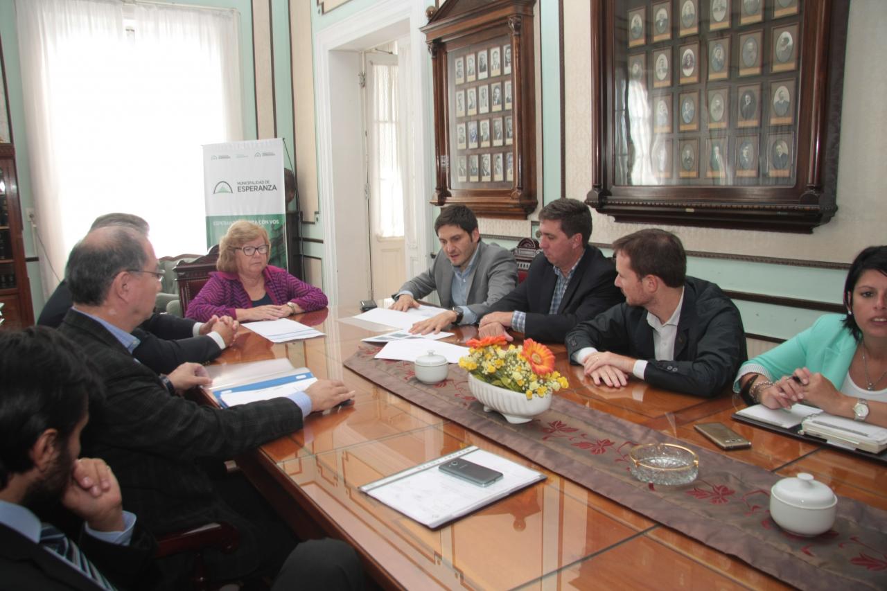 Pullaro llegó a Esperanza para abordar la seguridad en Las Colonias