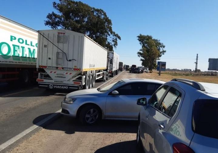 Una provincia bloquea el ingreso de productores santafesinos