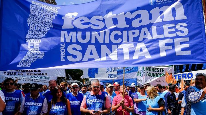 Municipales levantaron el paro en Santa Fe