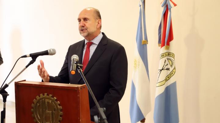 “Santa Fe de pie”: el plan para recuperar a la provincia 