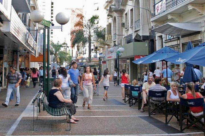 Nueva cuarentena en Santa Fe: qué se puede hacer y qué no