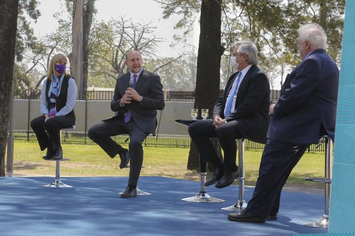 Perotti y Fernández lanzaron el Plan DetectAR Federal