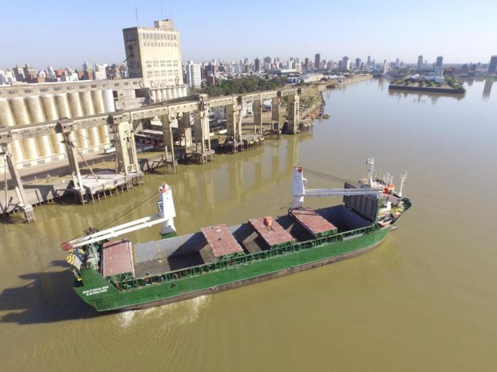 El Puerto de Santa Fe muestra sus números: 30 mil toneladas exportadas