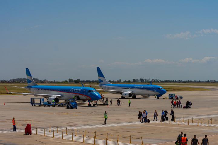Santa Fe autorizó vuelos de cabotaje